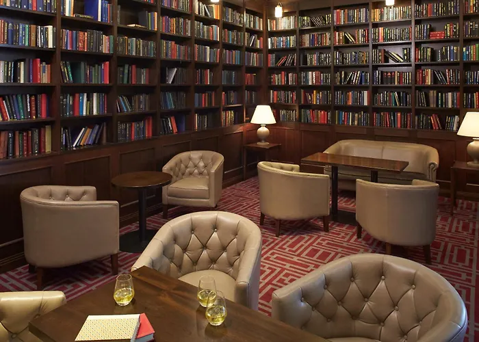 Clayton Hotel Dublin Airport